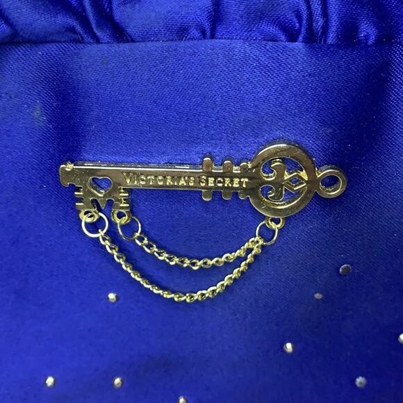 Victoria’s Secret Wristlet Blue Small Pouch with Sparkle - Picture 2 of 11